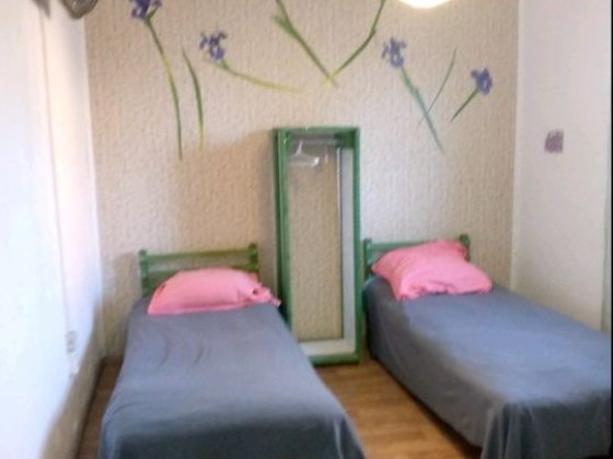 Здам окрему кімнату,окремий вхід,на 1-2 людини. Нові Петрівці