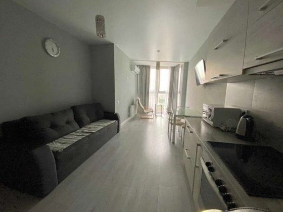 Продаж 1-к квартири вул.  Михайла Драгоманова 2б Київ