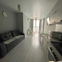 Продаж 1-к квартири вул.  Михайла Драгоманова 2б Киев