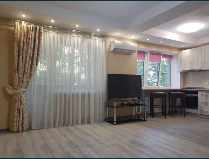 Продаж 1-к квартири вул. Михайла Бойчука 34 - фото 1