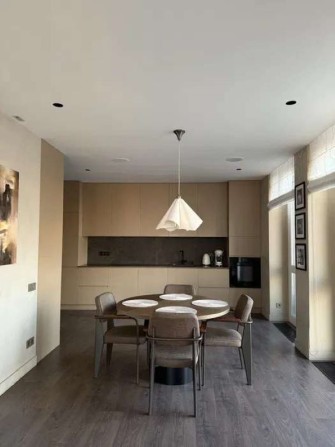 Продаж 2-к квартири вул. Зарічна 6 - фото 1