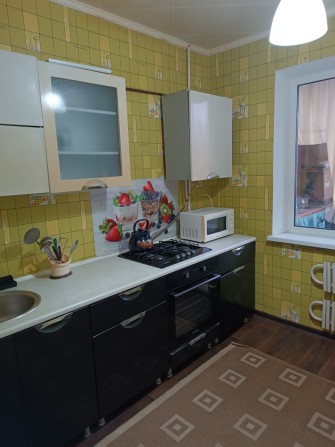 Здам однокімнатну крупногабаритну квартиру на лівому березі - фото 1