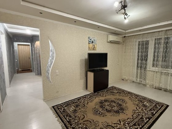 Сдам 3-х комн с большой кухней газ АО Каменское