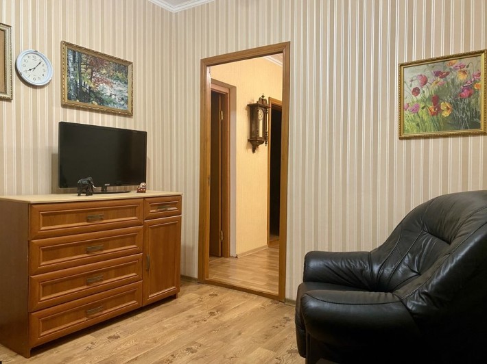 Сдам 3х комнатную квартиру левый берег 5 мкр 6/10 - фото 1