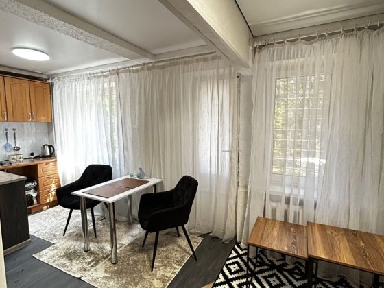 Здам квартиру  в самому центрі міста Каменское