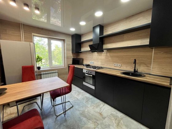 Оренда 3-х кімнатна квартира Лівий беріг Ремонт Меблі Техніка Каменское