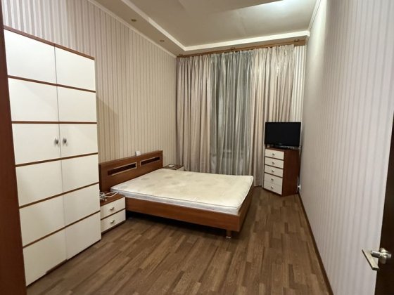 Сдам 3-х комн центр газ АО Каменское