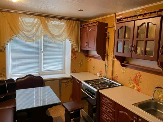 Сдам 2-3х к комн комнатную кв-ру 7000 Каменское