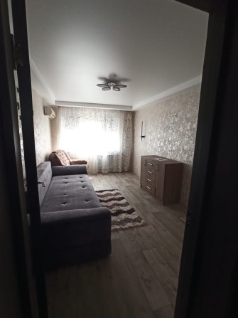 Двухкомнатная уютная квартира - фото 1