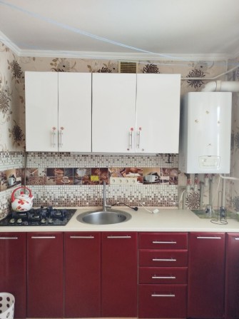 Аренда 1-к квартиры с АГВ !!! в районе 10 школы - фото 1