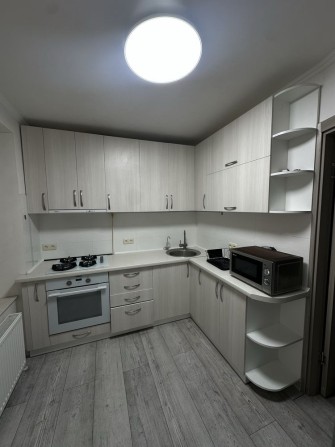 Сдам 2-х комнатную квартиру ДОЛГОСРОЧНО - фото 1