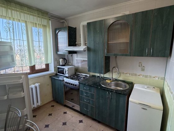 Сдам двухкомнатную киевку в центре, возле Дрова-Мука!!! Измаил