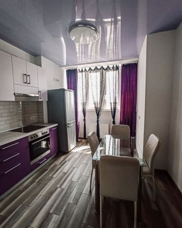 Довгостроково  однокімна квартира. - фото 1