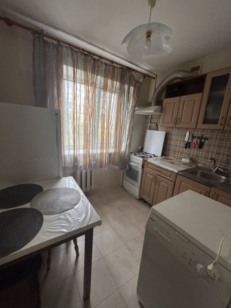 Слам до лето 2 комн квартиру - фото 1