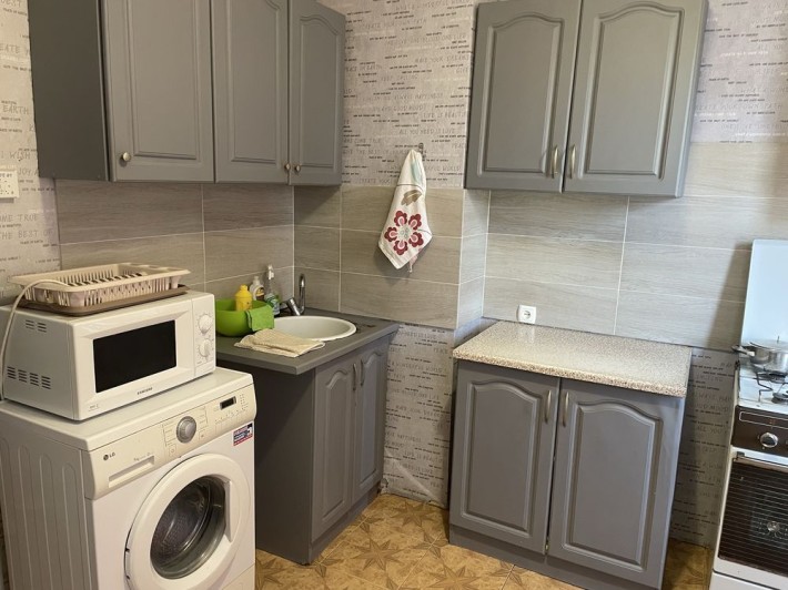 Здам на рік і більше однокімнатну квартиру в Чорноморську. - фото 1