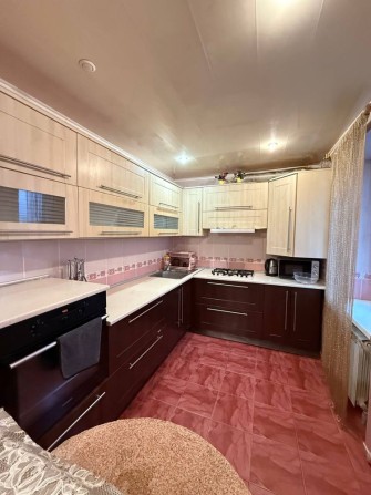 Здам трьохкімнатну квартиру з автономним опаленням - фото 1