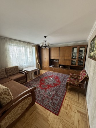 Здається трикімнатна квартира в центрі міста Ковель - фото 1