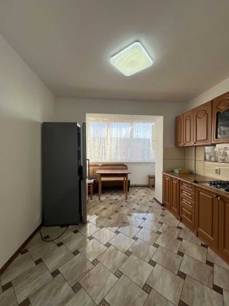 1но кімнатна з ремонтом на Леонтовича - фото 1