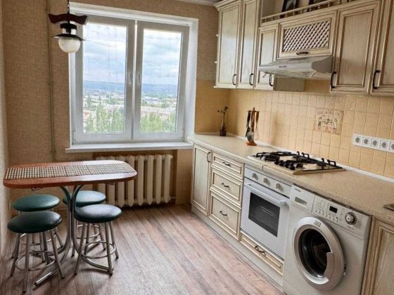 Оренда 3 кімнатної квартири в центрі Краматорск