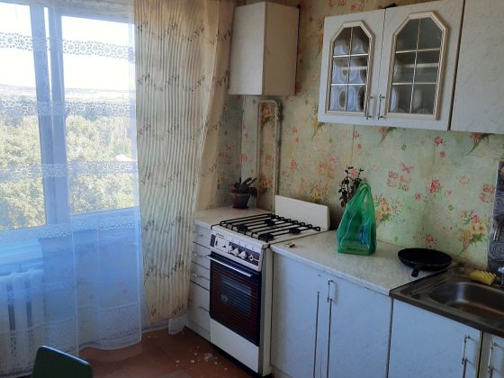 Старый город сдам 3к квартиру 9/9 Краматорск