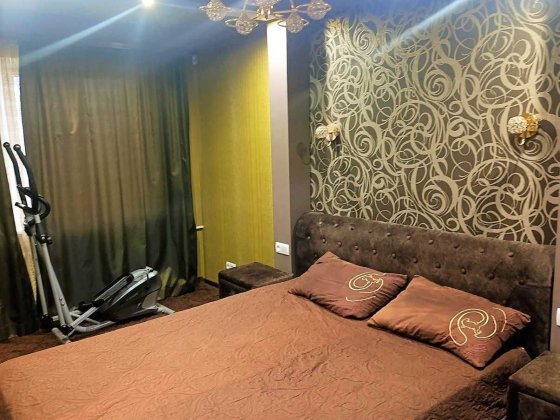 Здається 3 кімнатна квартира студия б. Краматорський Краматорск