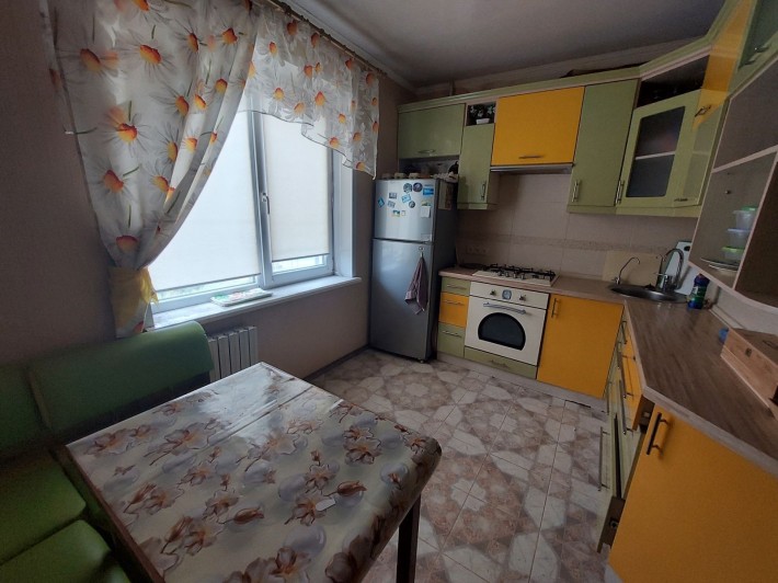 1к квартира на Лазурном - фото 1