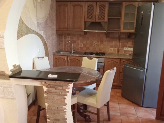 3-ти кімнатна квартира в Росвигові Мукачево