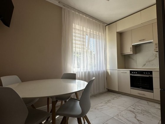 Довстрокова оренда двокімнатної квартири Мукачево