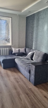 Сдам 3х комнатнутную квартиру на Лазурном - фото 1