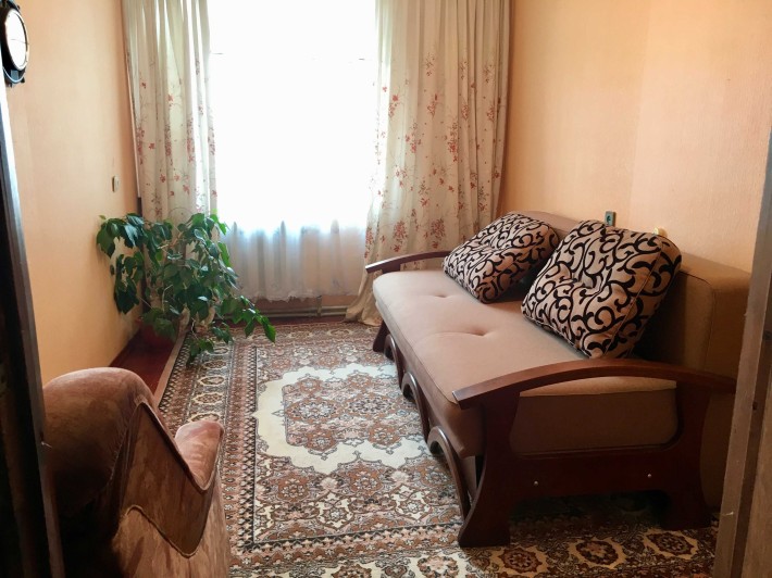 4-кімнатна квартира (88 м²) з АВТОНОМКОЮ біля школи №6 - фото 1