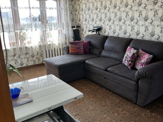 Сдам сдается 2 комнатная квартра на длительный срок Павлоград