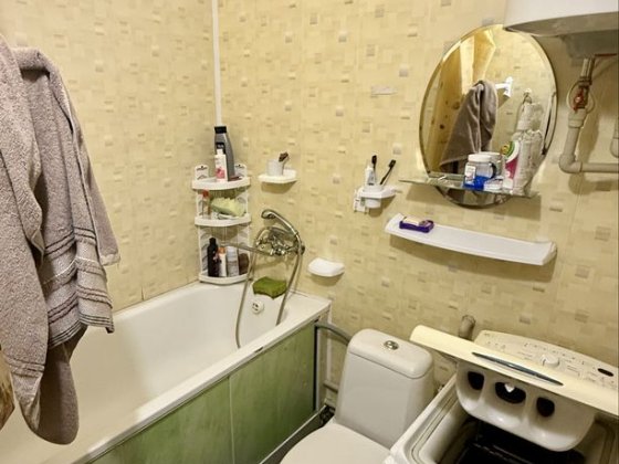 Здається 1 кімнатна квартира,  2-й поверх БАМ Прилуки