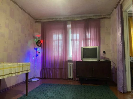 Сдается 3-комнатная квартира в районе ЖД Славянск