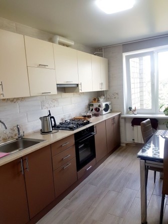 Квартира 3-хкімнатна в довготривалу оренду - фото 1