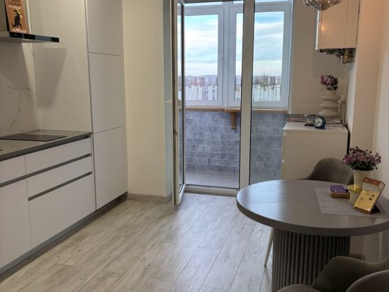 Нова однокімнатна квартира, вперше здається! Умань Умань