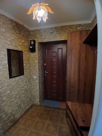 Центральна вулиця міста, вільна - фото 1