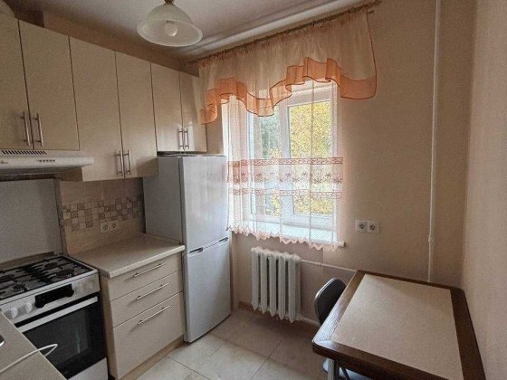 Пропонується 1 кімнатна квартира з хорошим ремонтом на Гречанах. Хмельницький