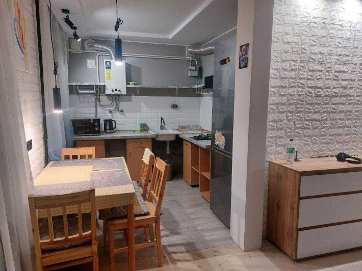 Здам бюджетну 1 кімнатну квартиру з ремонтом на Південому-Заході! - фото 1