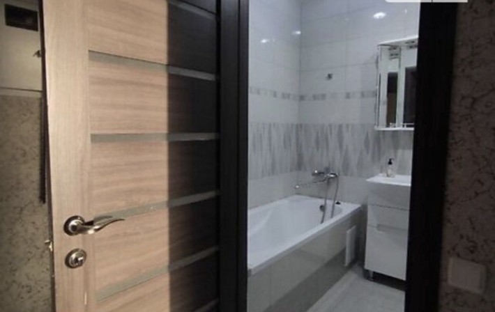 Оренда 1к.квартири на Озерній (біля Агори) - фото 1