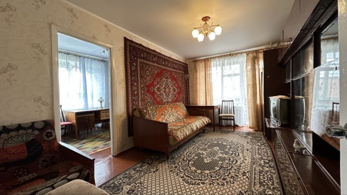 Довгострокова опенда 2к . Проспект миру . Виставка. - фото 1