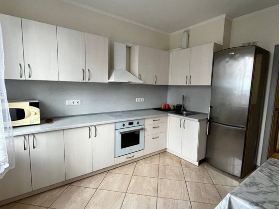 Здається класна 2 к квартира в ЖКЛісовий квартал Варіанти Бровары