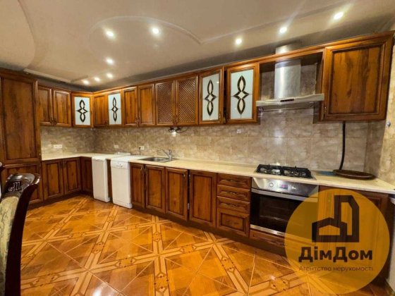 Світло завжди є! ГАЗ!  2-кімнатна квартира  Київський шлях 2а ,84м2 Бориспіль