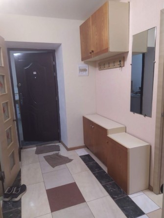 Оренда 1 кімнатноі в цоколі! 8000 грн - фото 1