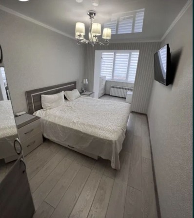 Здається 3 кімнатна квартира в центрі - фото 1