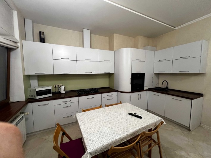 Річ Таун Буча двокінатна квартира закрита територія - фото 1