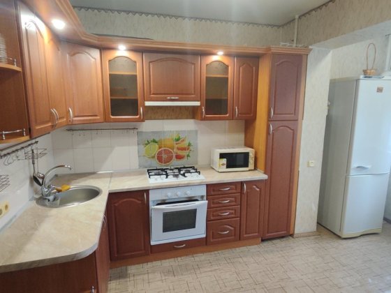 Затишна 2кімн. квартира з індивідуальним опаленнямв центрі Вишневого Вишневое