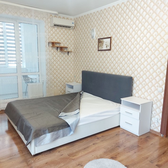 АКВАРЕЛІ Лесі Українки 74В кімната 1 ЬЕЗ КОМІСІЇ - фото 1