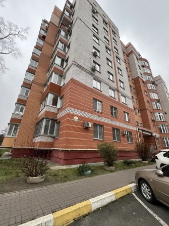 Оренда 2к квартири в центрі Бучі - фото 1