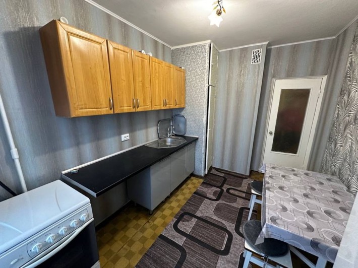 Оренда 3 кім Вишневе центр Єврлпейська - фото 1