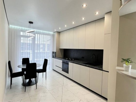 Здам в оренду гарну однокімнатну ЖК Фемелі Плаза центральна частина Івано-Франківськ